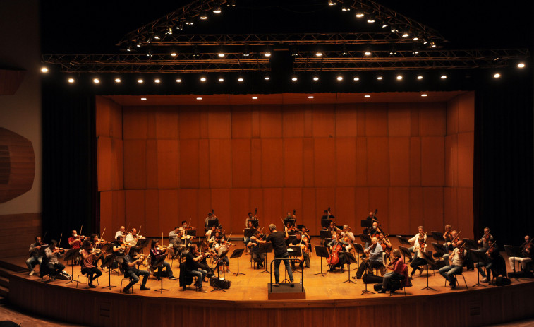 La Orquesta Sinfónica de Galicia recupera sus conciertos de abono tras dos años de pandemia