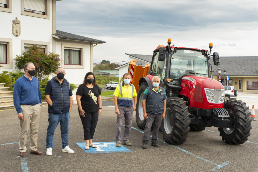 Bergondo adquiere un nuevo tractor para las vías más estrechas