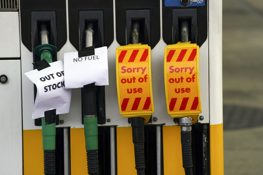 Los militares empezarán mañana a distribuir gasolina en el Reino Unido