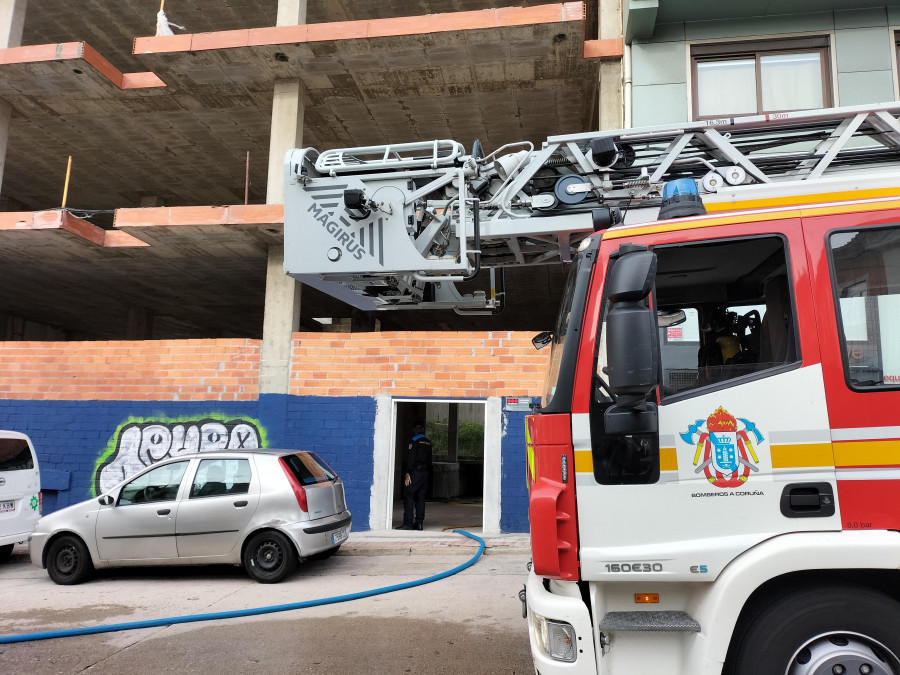 Una mujer de avanzada edad se queda encerrada varios días en un almacén de la Sagrada Familia