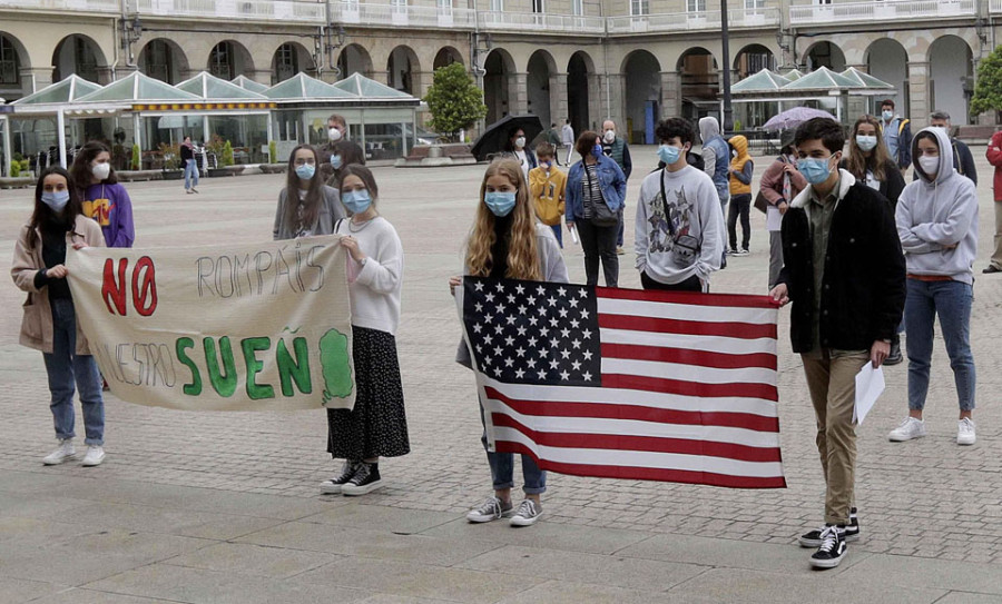 Inés Rey anuncia la reanudación del programa de las Becas USA para  el próximo curso