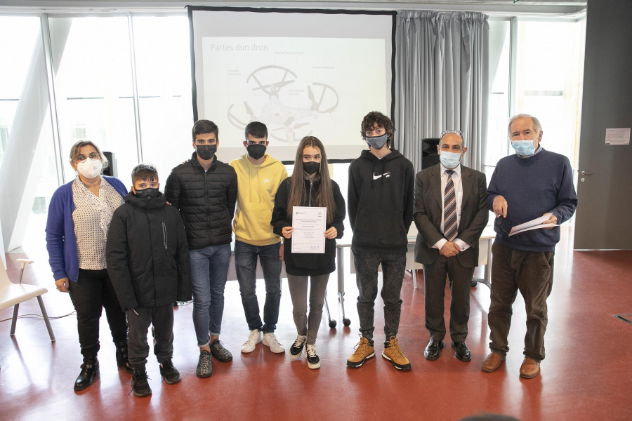 El XII Obradoiro e Concurso de Robótica premia el talento tecnológico de la juventud local