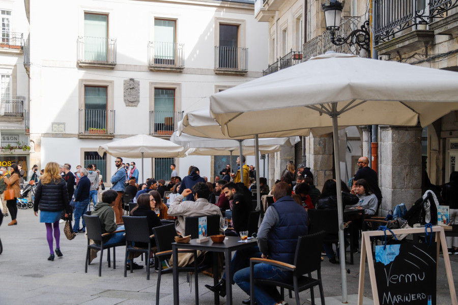 La hostelería gallega alerta de cancelaciones de reservas y rechaza la posibilidad de nuevas restricciones