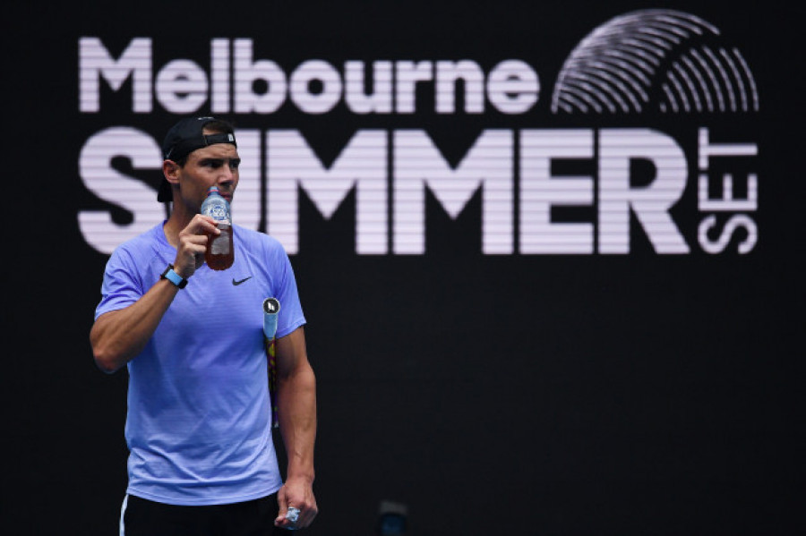 Nadal avanza sin jugar a semifinales en Melbourne