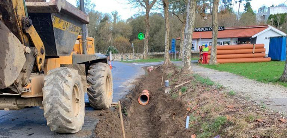 García Seoane reclama a la Xunta la construcción de aceras en Os Regos