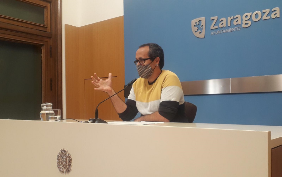 Un concejal de Zaragoza en Común llama "carapolla" a Martínez Almeida