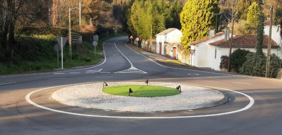 Bergondo considera acabada la reordenación del entorno de la plaza de Santa Marta de Babío