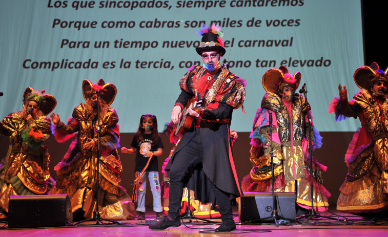 Amigos da Xoldra gana el Concurso de Comparsas del Entroido, que contó con 1.100 asistentes
