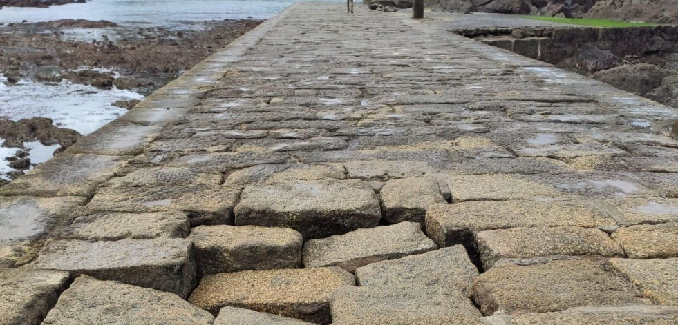 Portos de Galicia reparará los daños del temporal en Santa Cruz