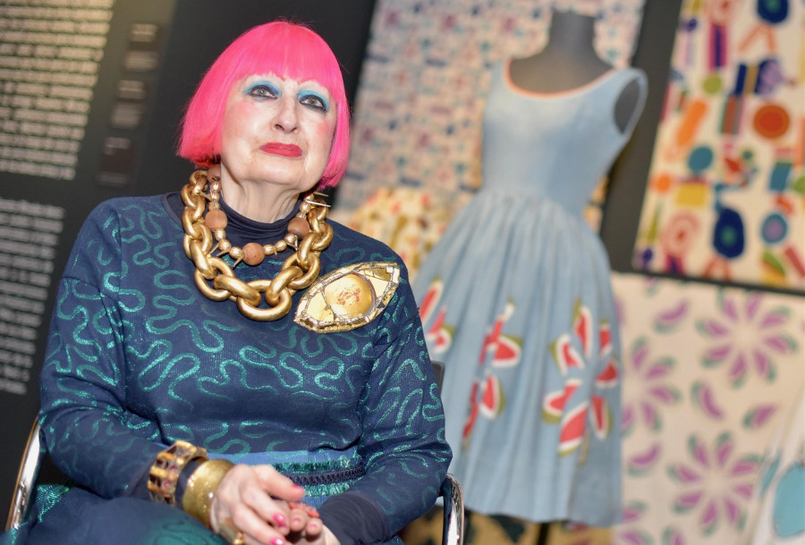 Zandra Rhodes: “Estar junto a Warhol y Picasso... ¿quién se podría quejar?”