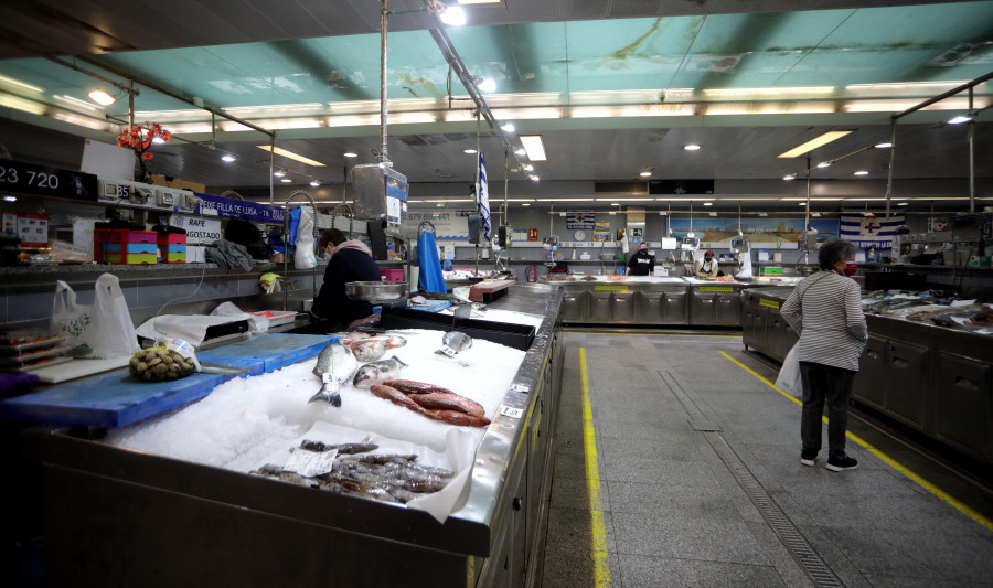 Peligra el abastecimiento tras caer las capturas de pescado a un 10%