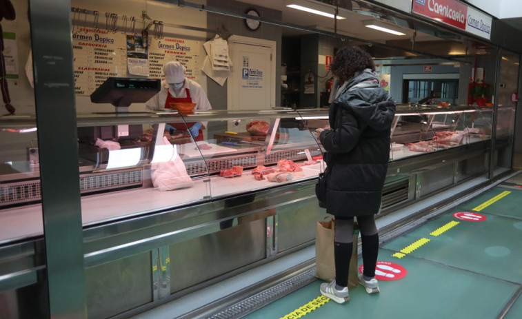 Inquietud en los mercados municipales ante la falta de descarga de carne