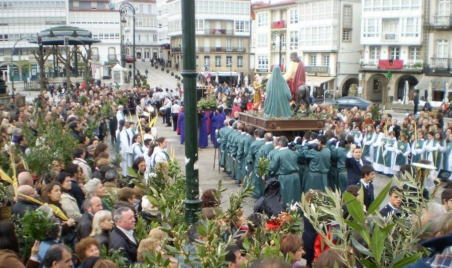 La Semana Santa de Betanzos vuelve a la calle tras dos años “sin imágenes”