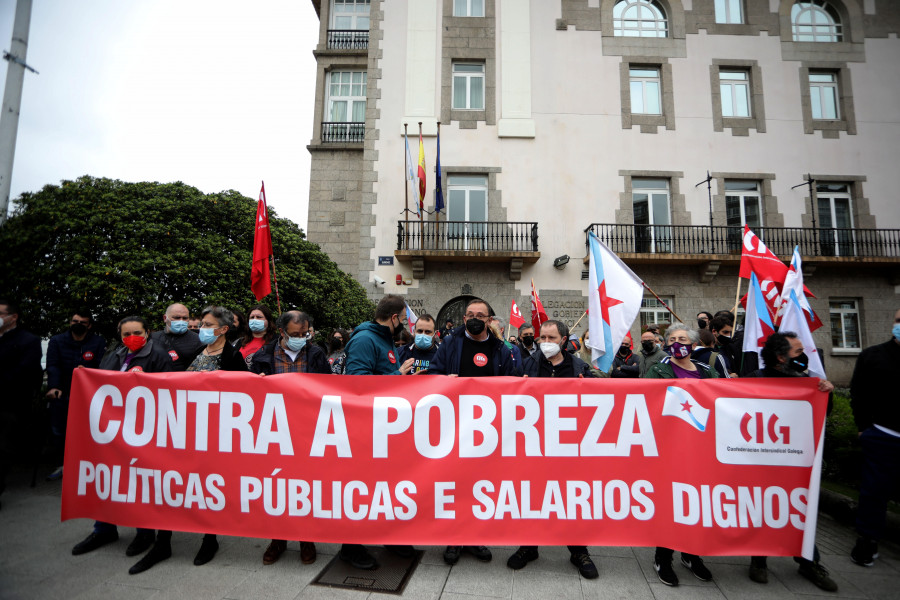 La CIG se concentra en A Coruña contra medidas económicas “insuficientes” del Gobierno