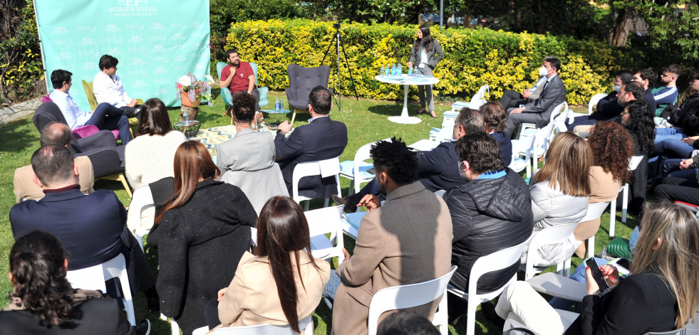 Medio centenar de empresas y más de 300 inscritos abren la feria de empleo de EF Business School