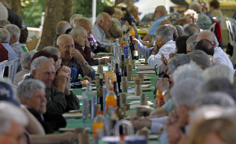 Más de 1.100 personas se dieron cita en la Romaría das Merendiñas