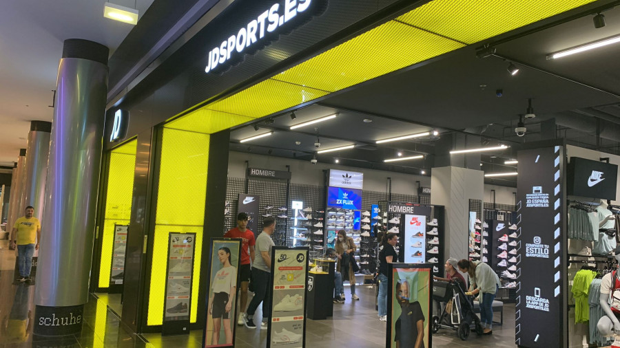 Así es la nueva tienda de JD Sports en A Coruña