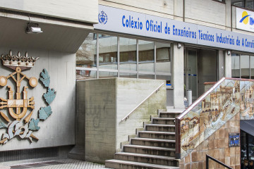 Fachada principal de la sede coruñesa de Coeticor, el Colexio Oficial de Enxeñeiros Técnicos Industriais de A Coruña