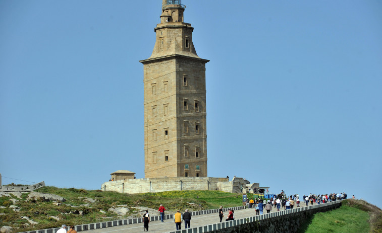 Nuevo plazo para consultar el plan de conservación de la Torre de Hércules