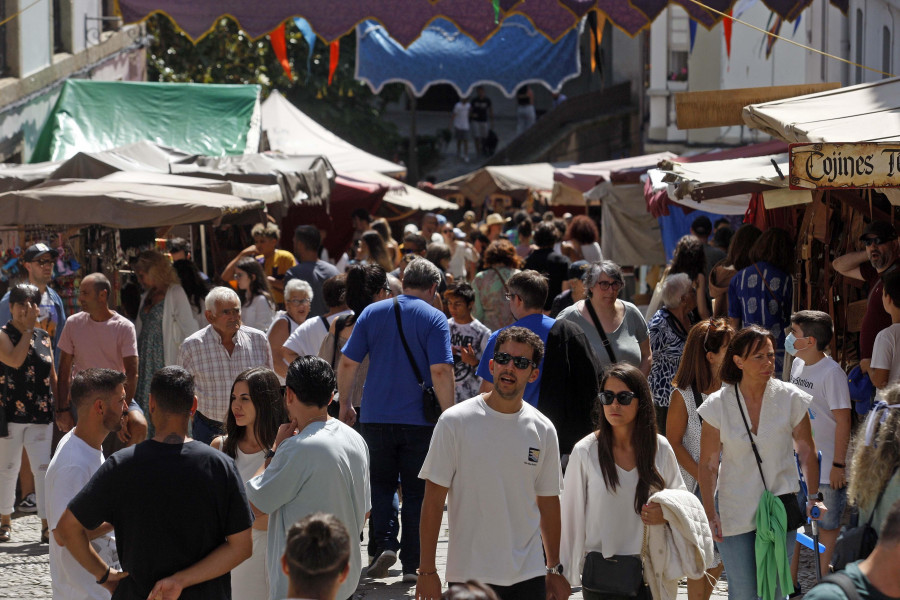 Los comerciantes de la feria medieval dicen que las ventas han caído sobre un 40%