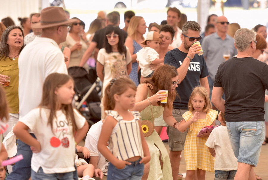 O Burgo sigue en fiesta y Sada prepara ya su feria modernista