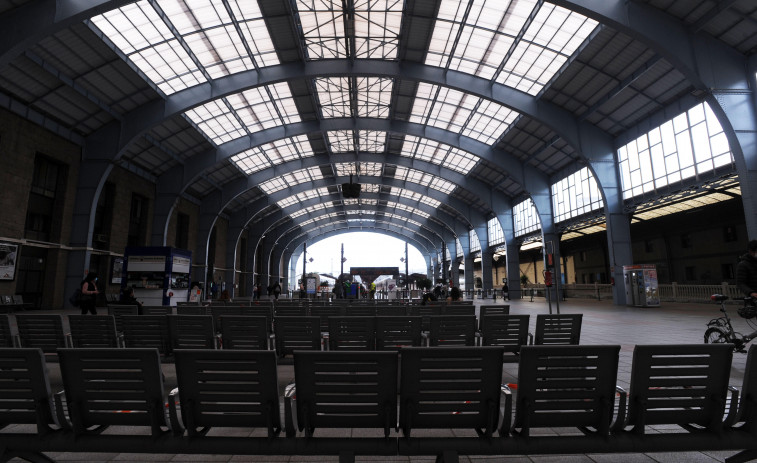 Suspendido un tren entre A Coruña y Vigo por la huelga a favor de Palestina