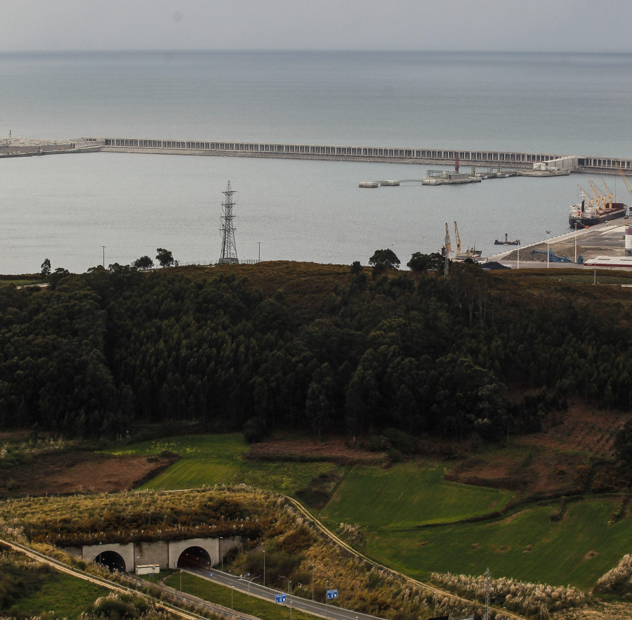 El Puerto inicia el desarrollo de su hub de eólica marina en Langosteira