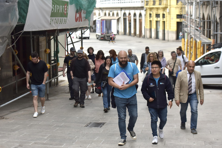 Alumnos del taller de empleo organizaron un recorrido por la Ciudad Vieja y Pescadería