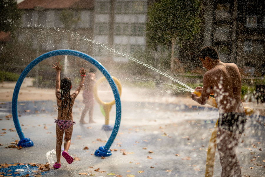 Alerta por calor hasta el martes en las provincias de Pontevedra y Ourense