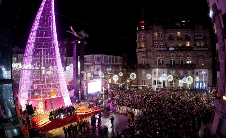 Vigo empieza a instalar el alumbrado de Navidad