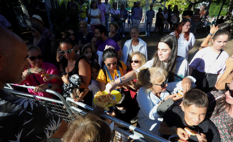 O Castrillón se lanza a comer tortilla en la esperada vuelta de su concurso