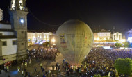 El Globo toca el cielo para poner la guinda a la fiesta de Os Caneiros