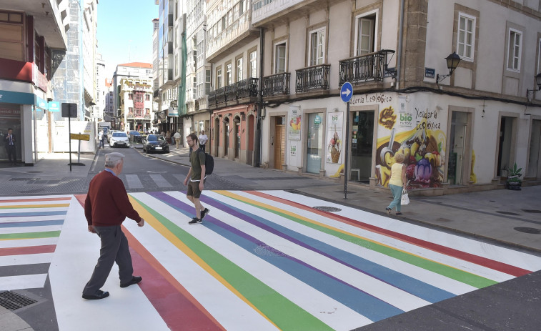 La DGT confirma que pasos de cebra como en el de Santa Catalina cumplen la normativa