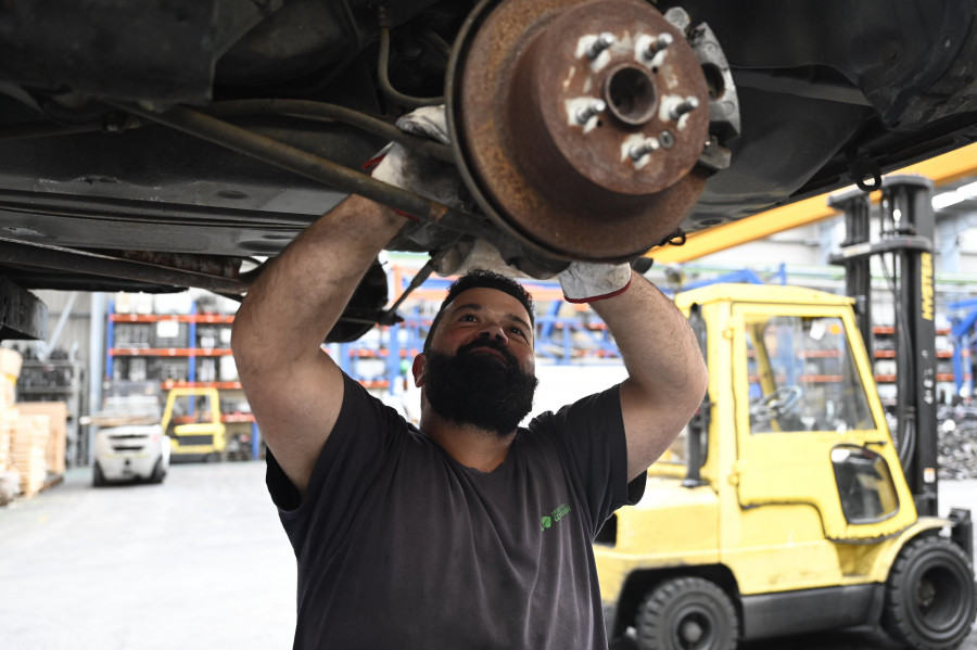 El último viaje que realizan los coches que abandonan en las calles coruñesas