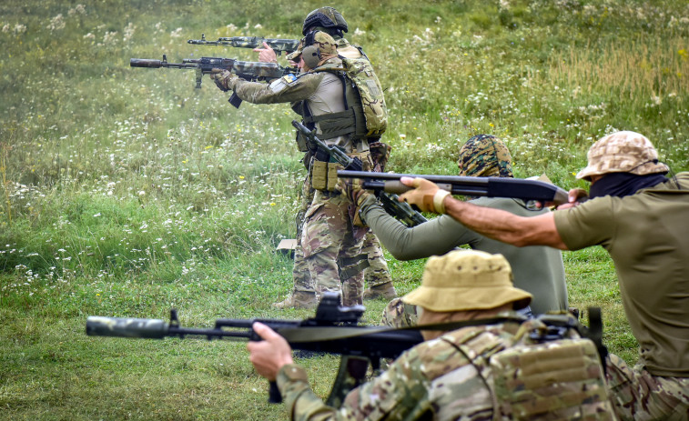 Ucrania busca apoyo para aislar a Rusia fuera del campo de batalla