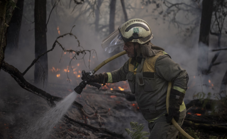 La Fiscalía investiga el papel de la Xunta en la ola de incendios del verano en Ourense