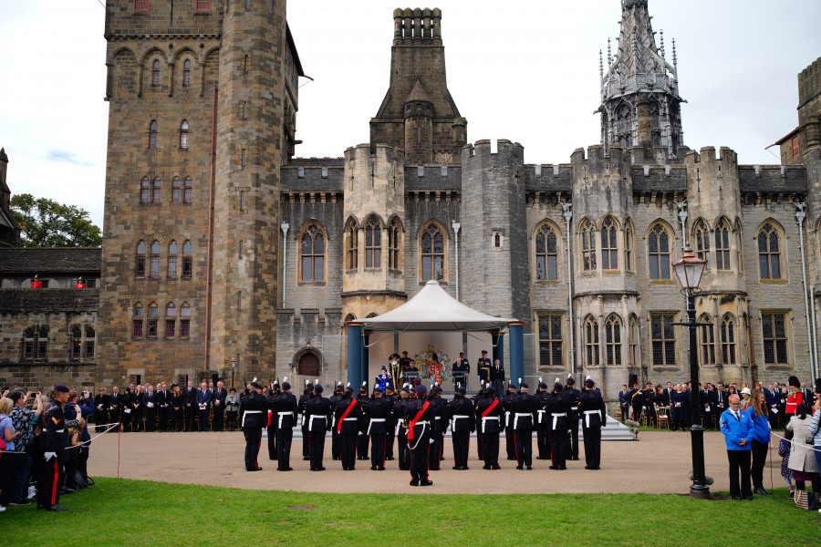 Carlos III es proclamado rey en Edimburgo a la espera del ataúd de Isabel II