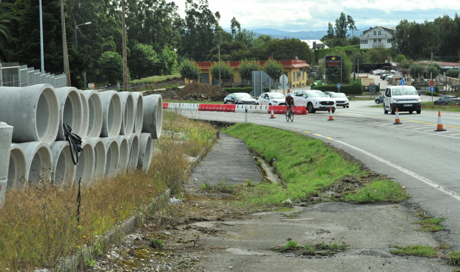 Transportes inicia  las obras para eliminar el cruce de Guísamo, uno de los tramos más peligrosos del área