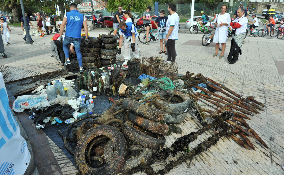 Basura recogida por los voluntarios de la tercera edición de la gran Limpieza de Fondos Marinos  pedro puig