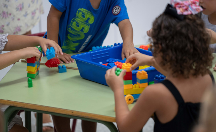 Casi 450 niños acuden ya este curso a las actividadades de Mañanceiros