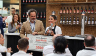 Judith Insua es la ganadora del campeonato de tiraje de cerveza del Forum Gastronómico