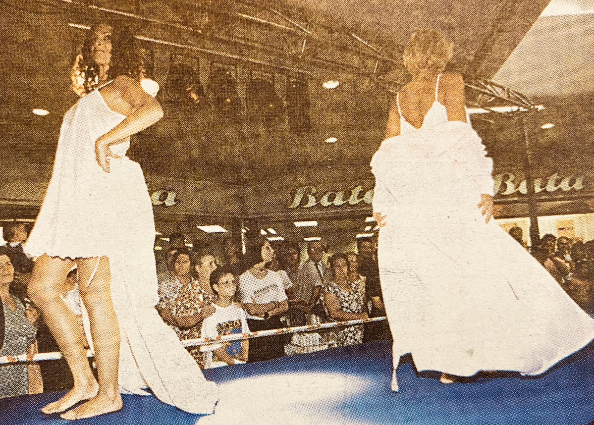 Desfile en Alcampo en 1997