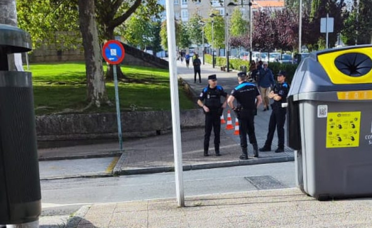 Desalojados los dos juzgados y la Audiencia de Santiago por una amenaza de bomba