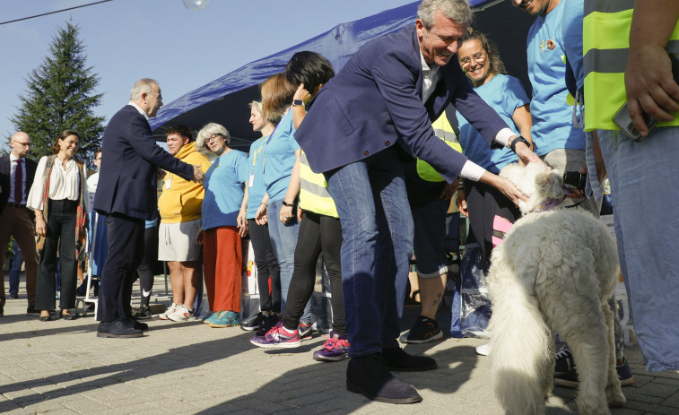 Galicia subirá un 20% la ayuda a familias acogedoras para desinstitucionalizar a los menores