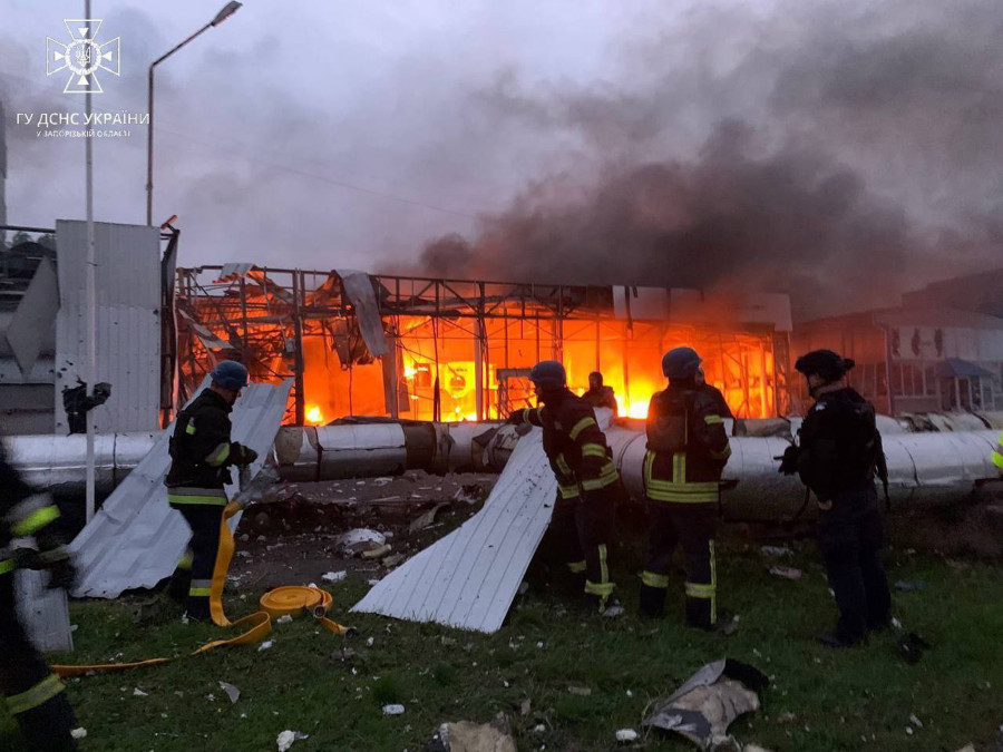 Un tercio de la ciudad de Leópolis se quedó sin luz por los bombardeos rusos