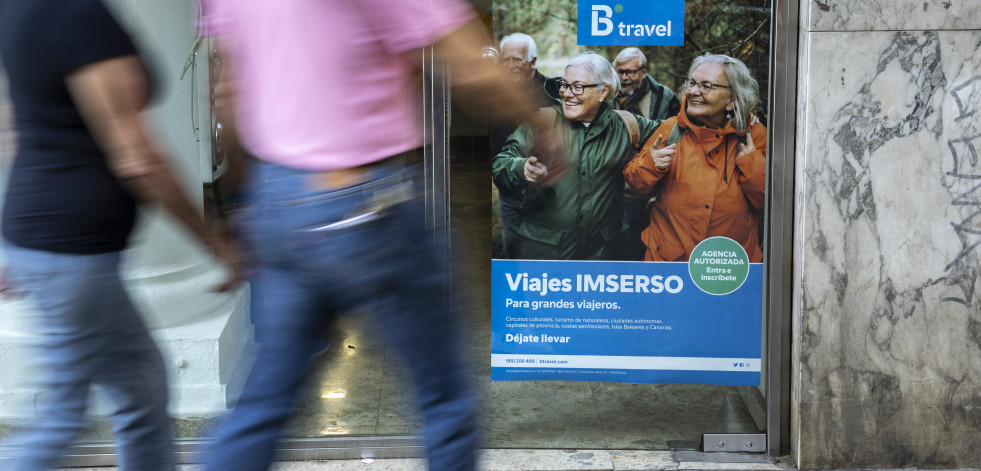 Los viajes del Imserso comenzarán a venderse en septiembre con casi 900.000 plazas