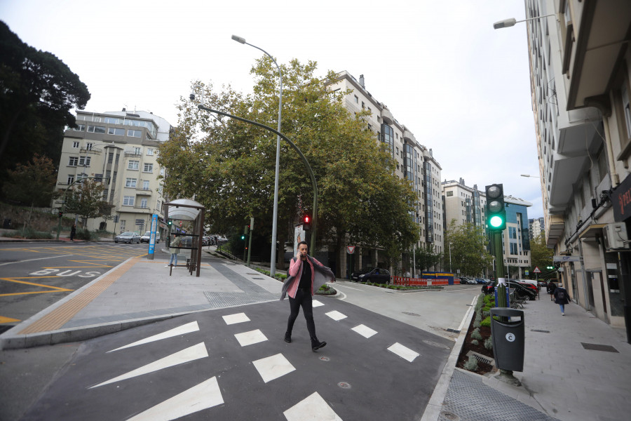 El Paseo de los Puentes, en A Coruña, ya es accesible