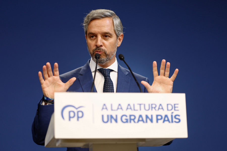 El PP acusa al Gobierno de ser una "trituradora" de instituciones para "salvar" a Sánchez