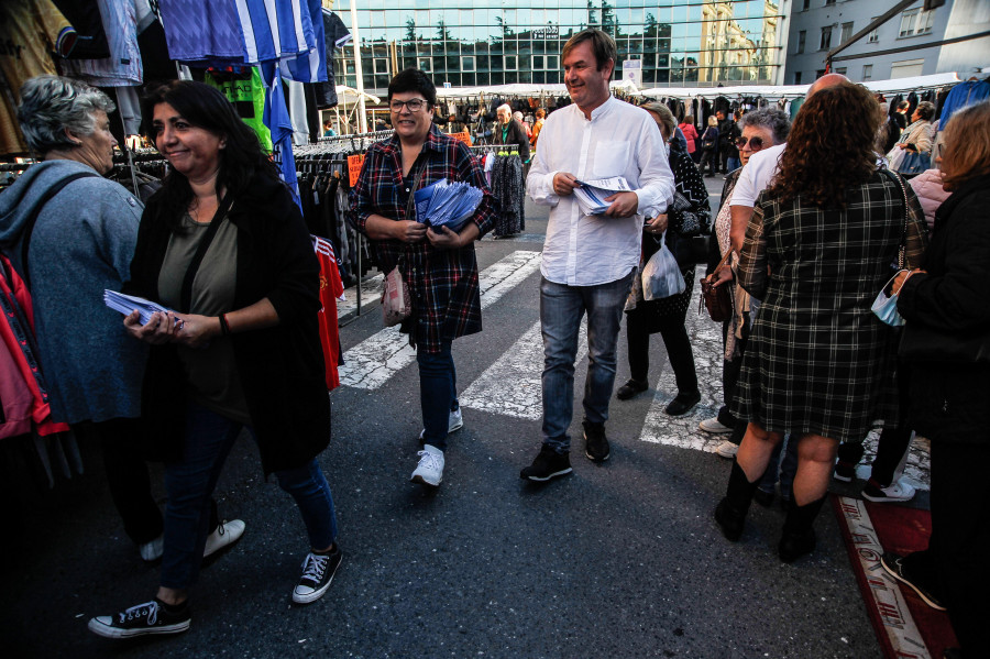 Portela trata de aclarar a sus vecinos cuáles son los 'controvertidos' motivos del “Golpe á Democracia" de Sada