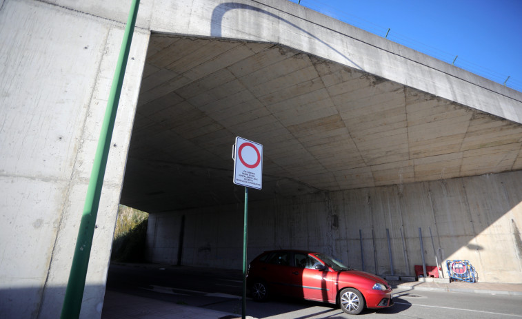 La Policía Local de A Coruña multa a casi cien asistentes a  las carreras ilegales del polígono de Vío